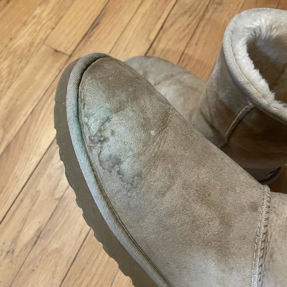 Sand Uggs - Picture 2 of 8